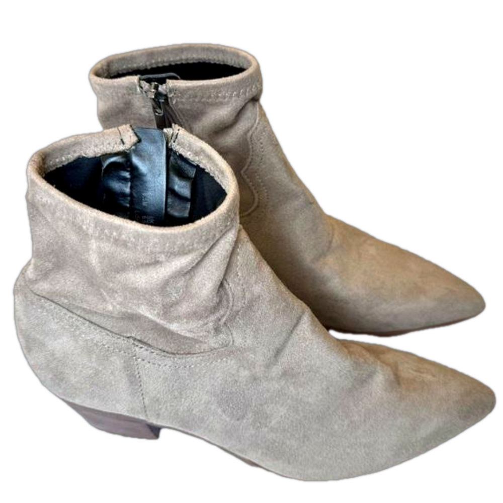 Franco Sarto Mimosa Taupe Neutral Suede Ankle Booties 8.5 M NWOT
